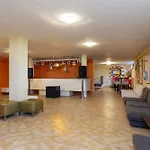 Villa Tudor - Beautiful Large Amidst Lush Nature!