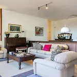 Villa Tudor - Beautiful Large Amidst Lush Nature!